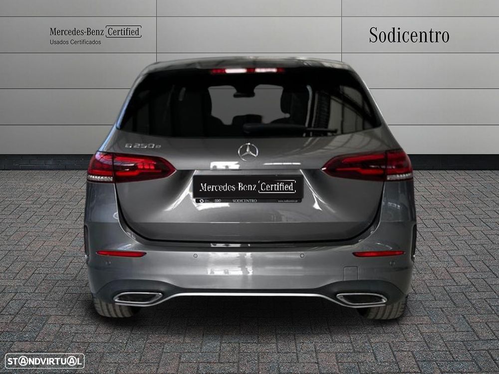 Mercedes-Benz B 250 e AMG Line - 9