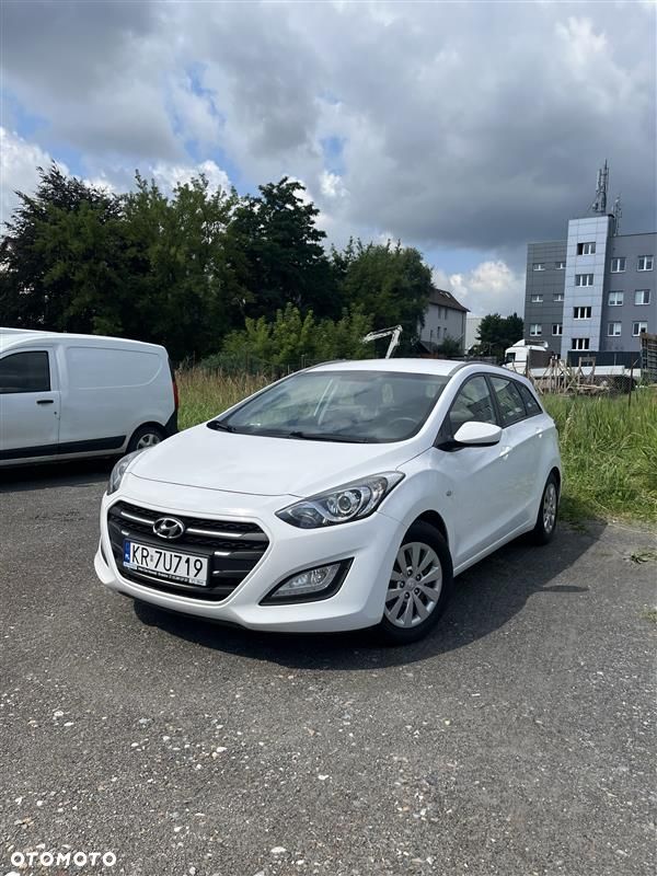 Hyundai i30 1.6 CRDi Classic - 8