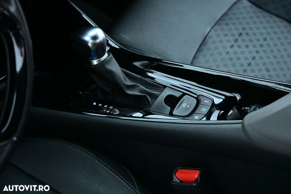 Toyota C-HR 2.0 HSD 184 CP 4x2 CVT Special Edition - 18