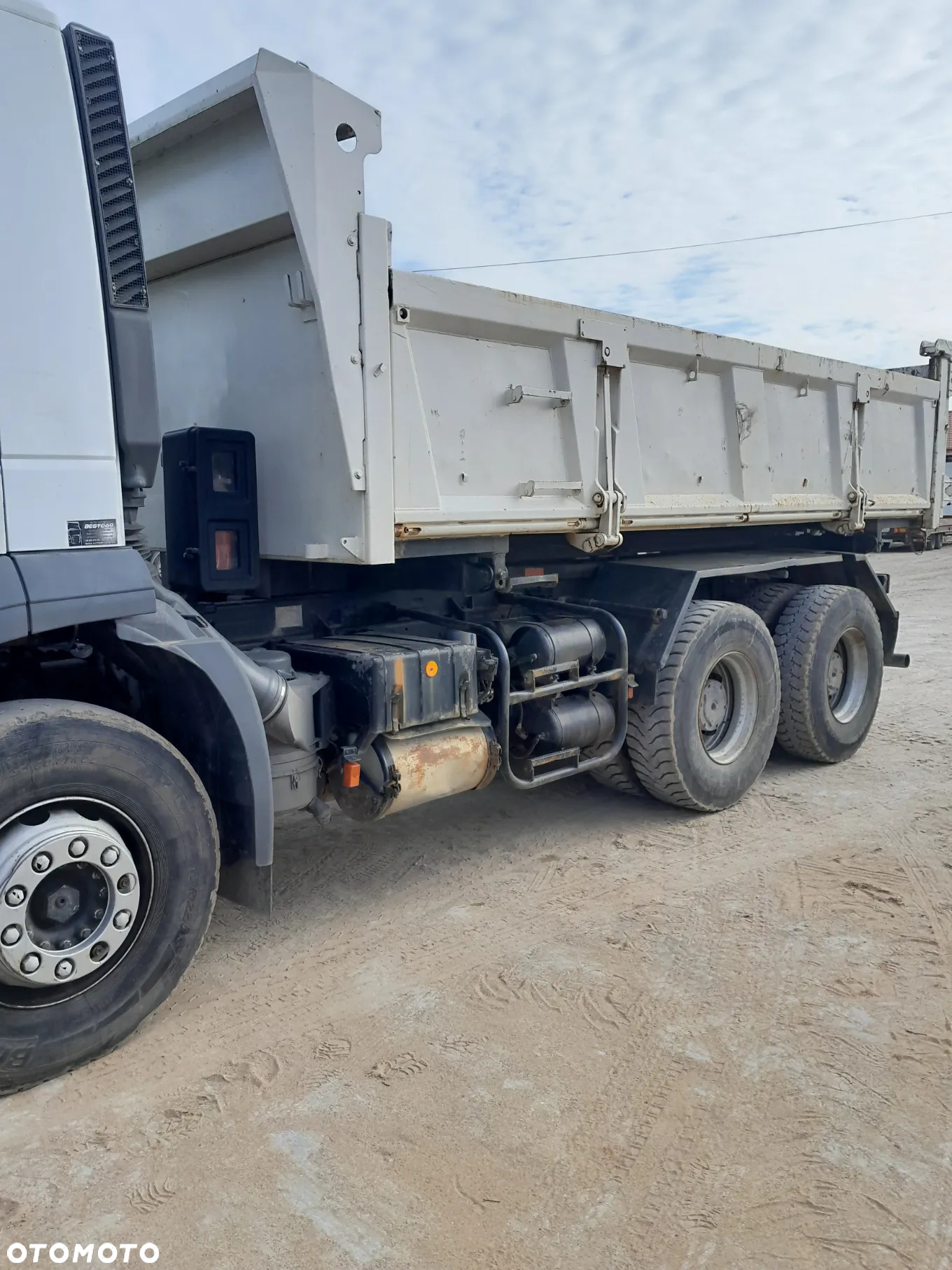 Iveco Trakker - 8