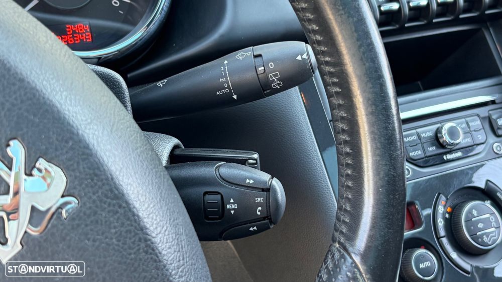Peugeot 3008 HDi 160 Auto Active - 48
