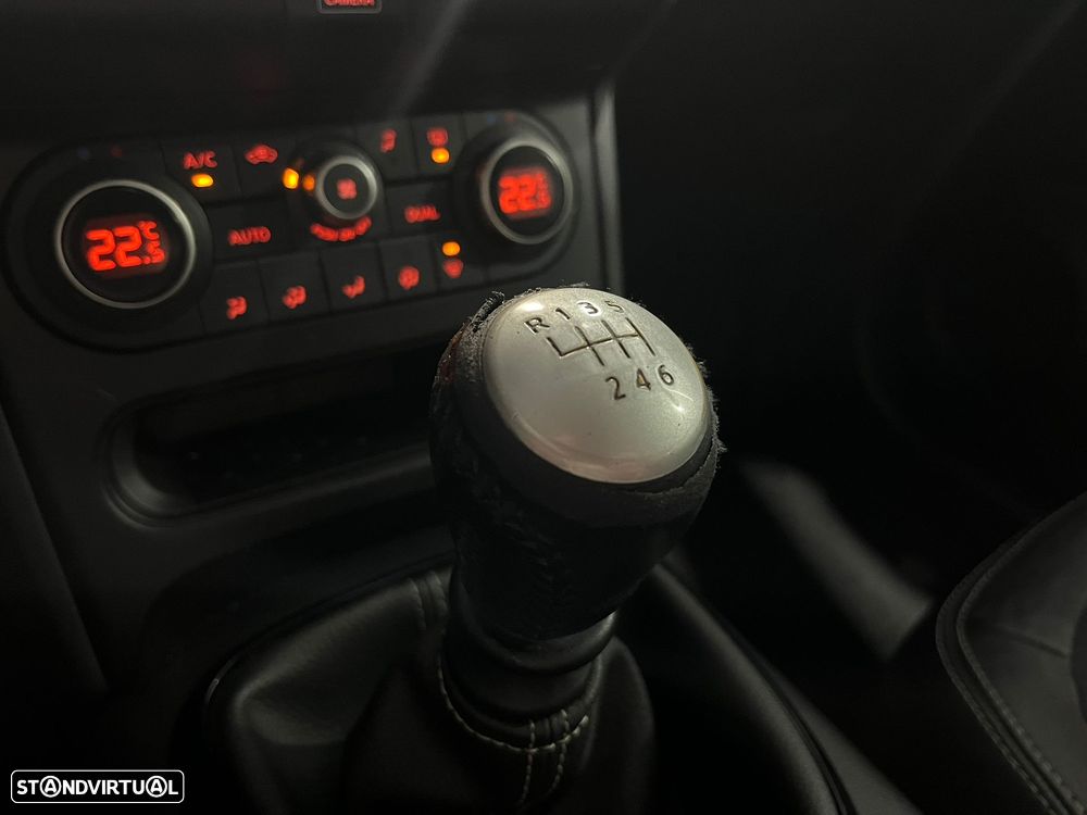 Nissan Qashqai 1.6 dCi TEKNA+ - 19