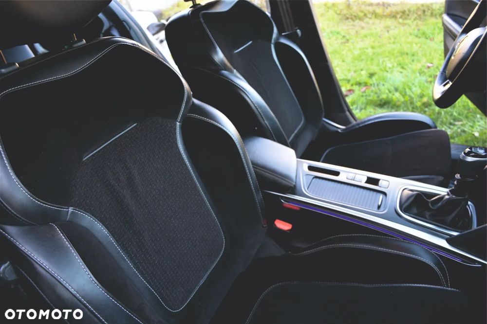 Renault Megane - 13