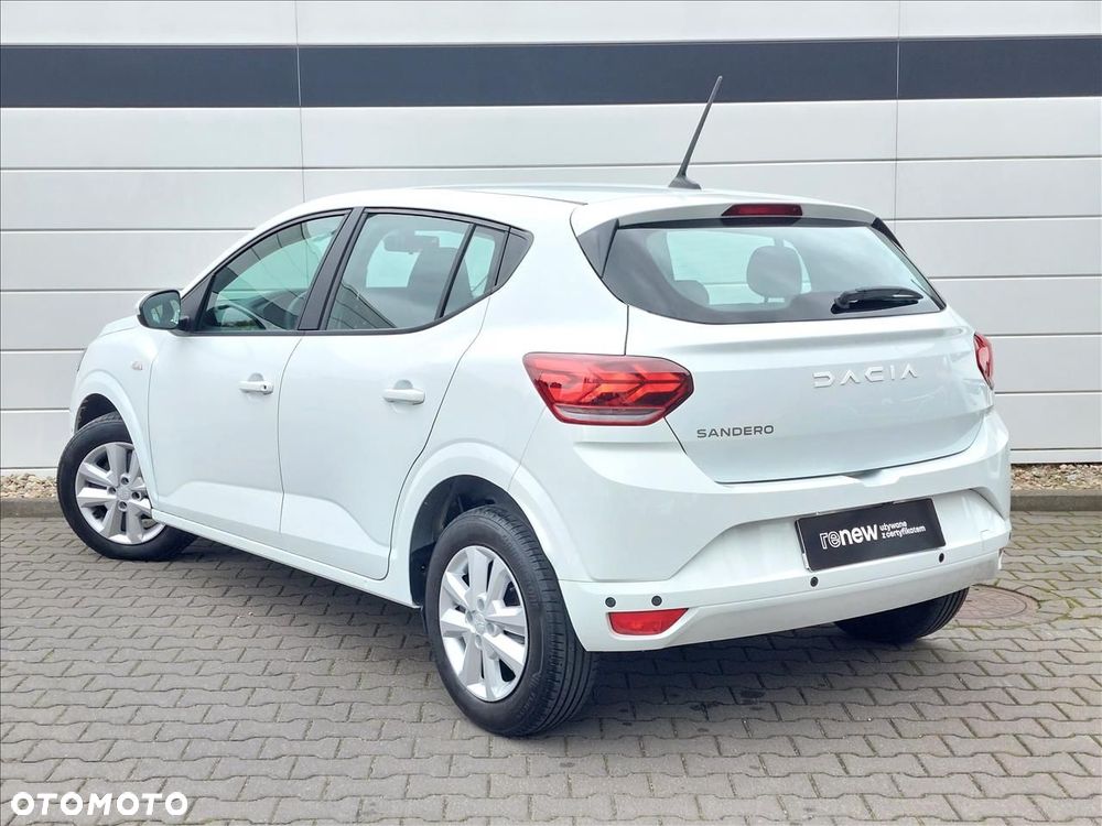 Dacia Sandero - 3