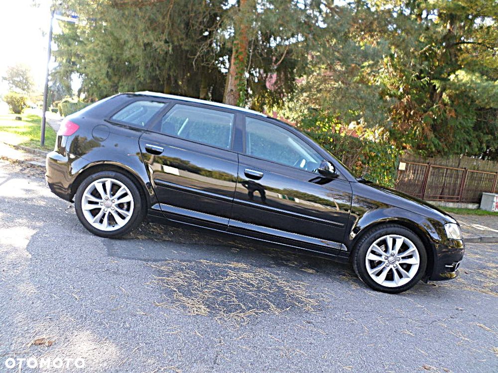 Audi A3 Sportback - 33
