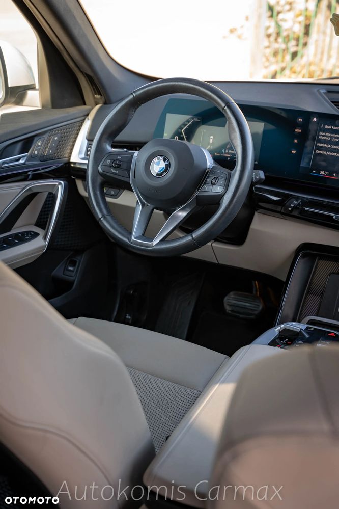 BMW X1 - 24