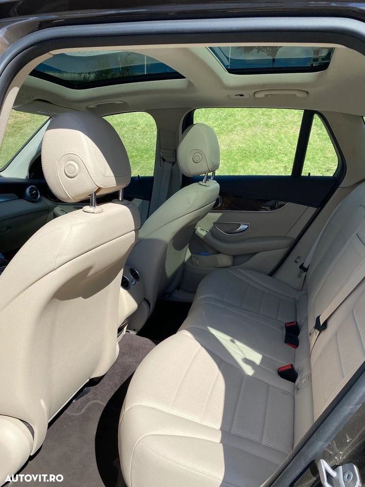 Mercedes-Benz GLC 250 4MATIC - 9