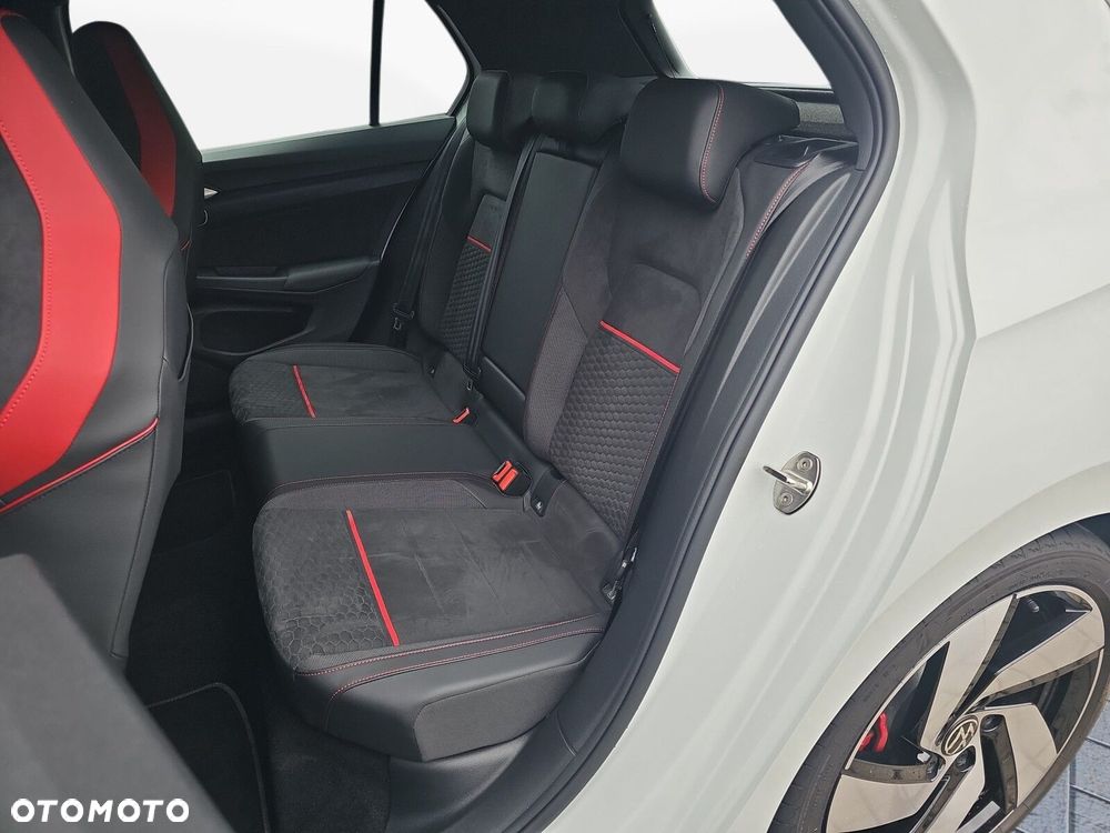 Volkswagen Golf 2.0 TSI GTI Clubsport DSG - 9