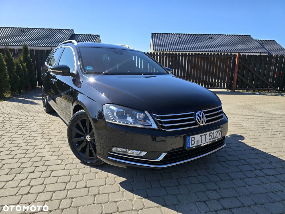 Volkswagen Passat - 4