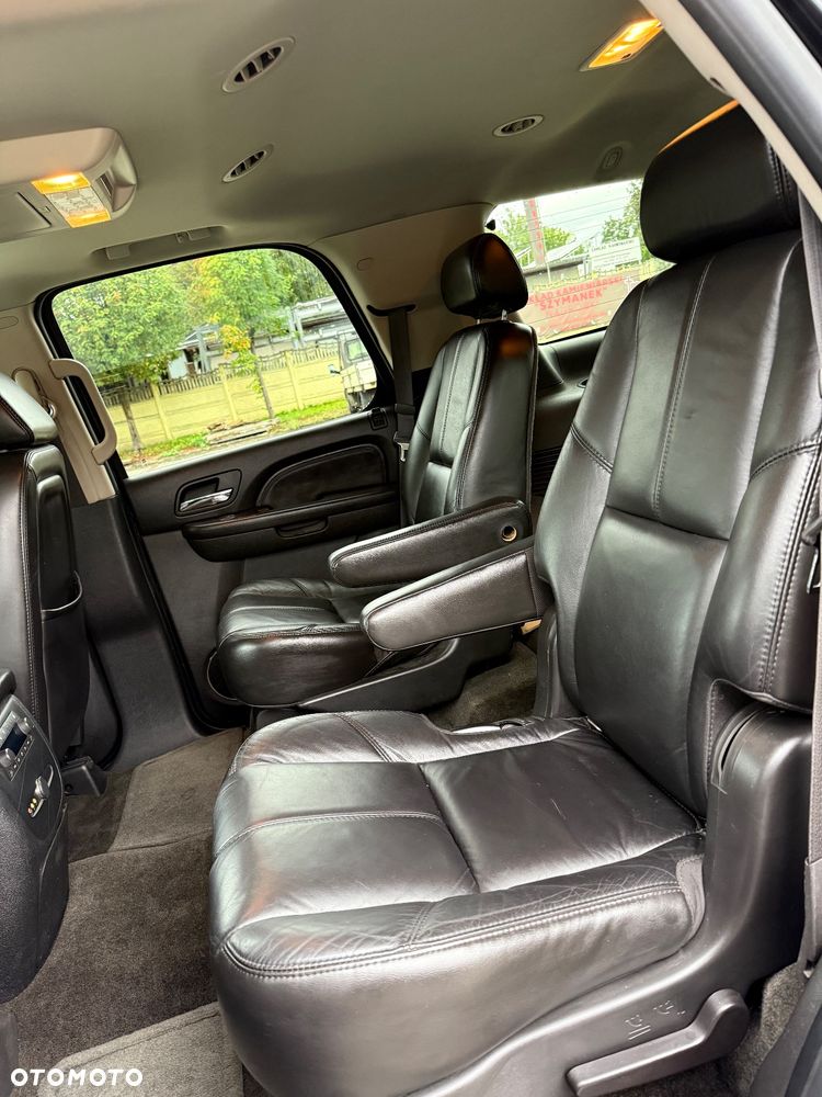 GMC Yukon Denali 6.2 - 14