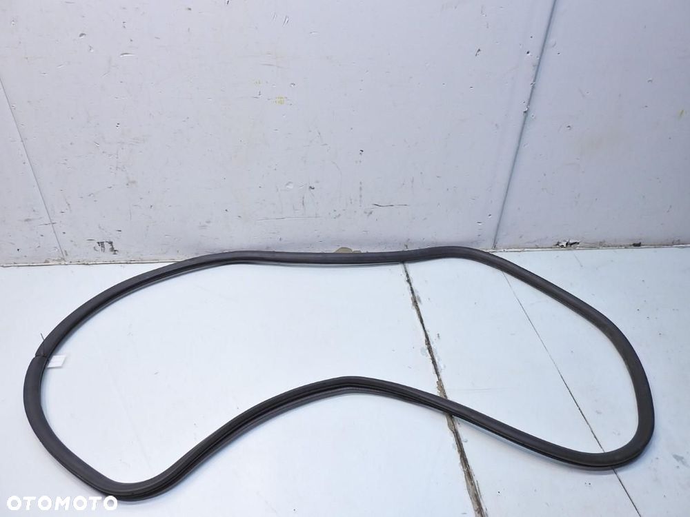 USZCZELKA DRZWI PRAWY PRZÓD AUDI A6 C6 - 5