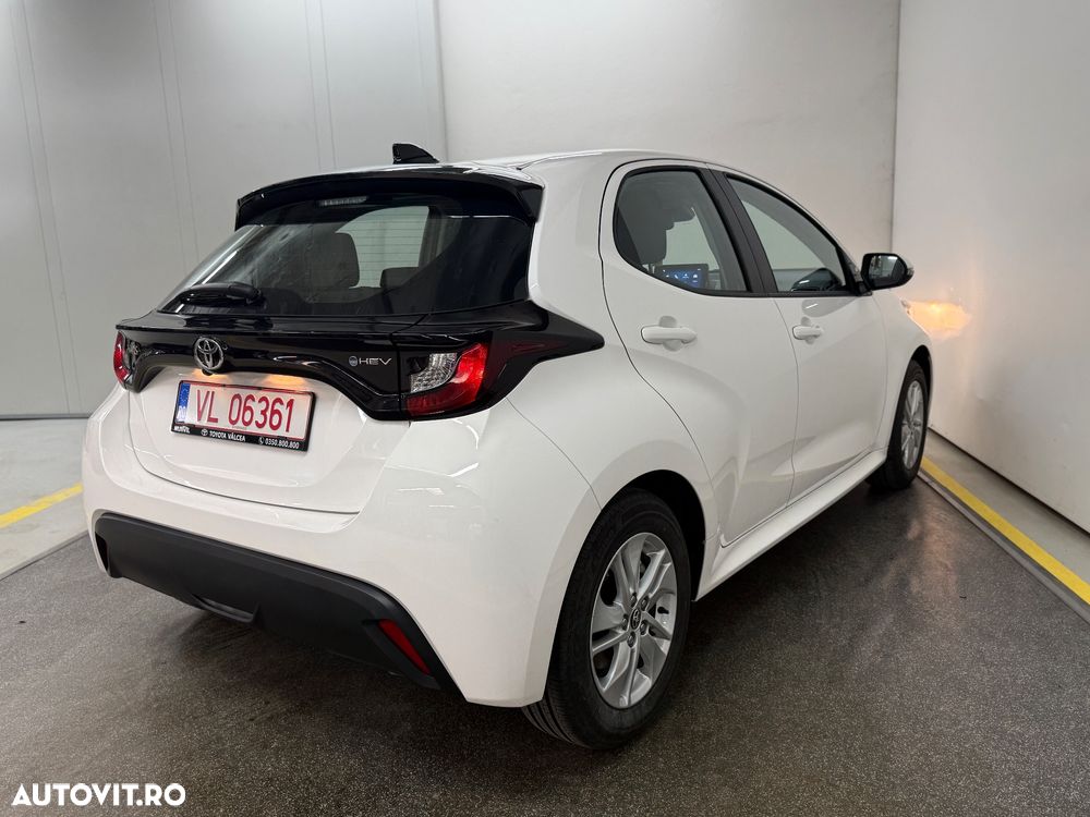 Toyota Yaris - 20