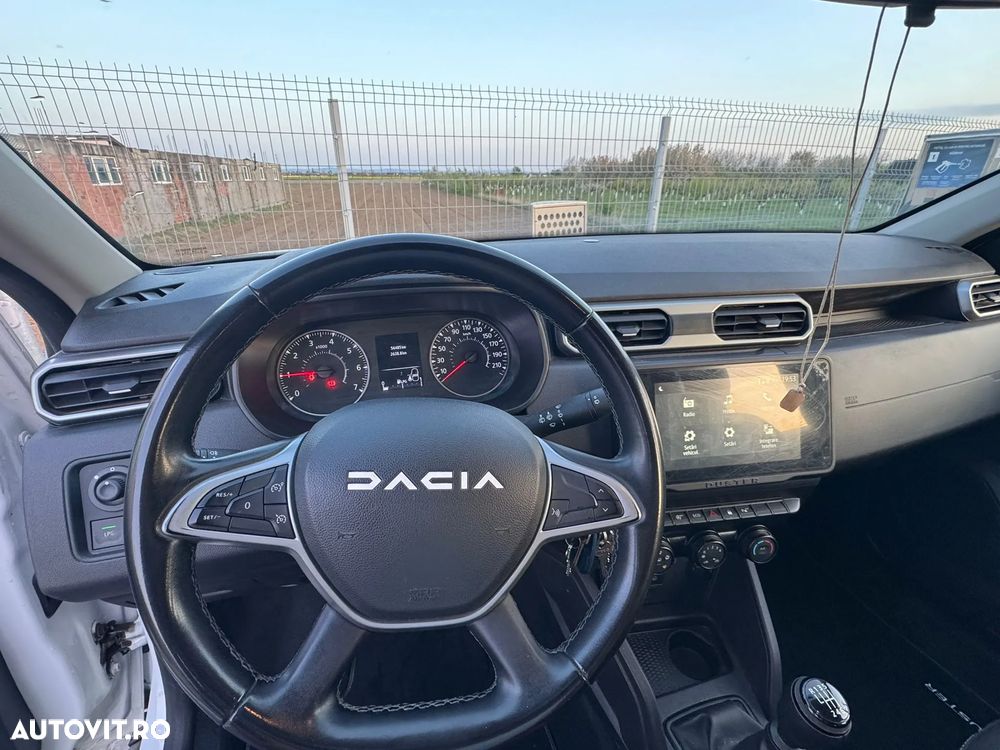 Dacia Duster TCe 90 Essential - 9