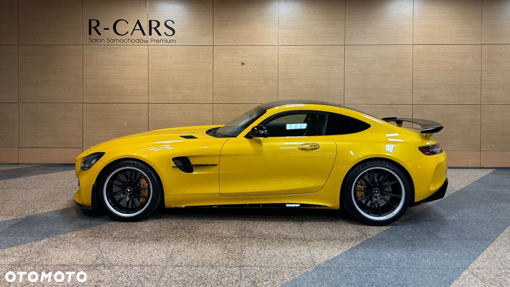 Mercedes-Benz AMG GT R - 4