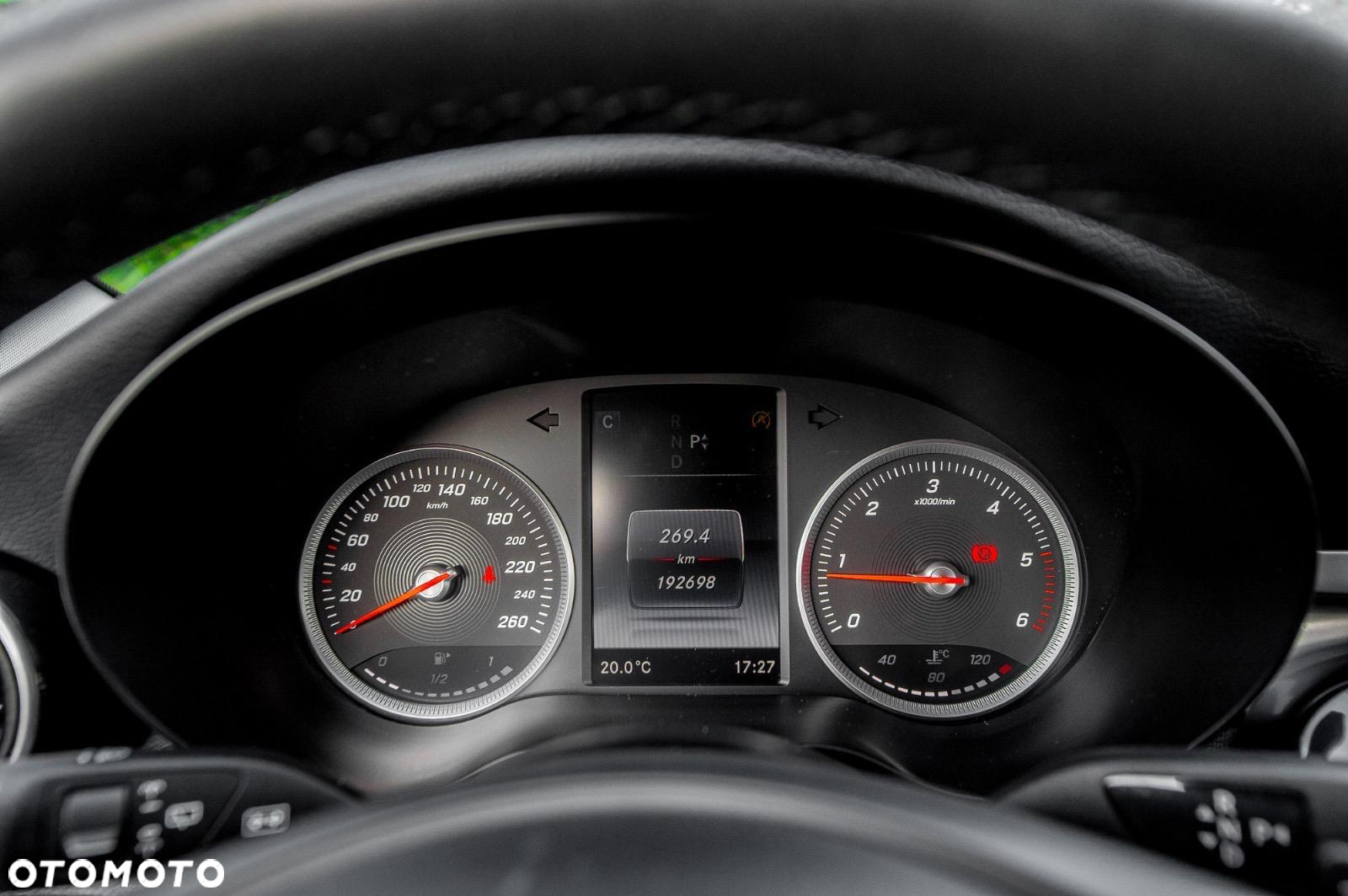 Mercedes-Benz Klasa C 220 d 4-Matic 9G-TRONIC - 20
