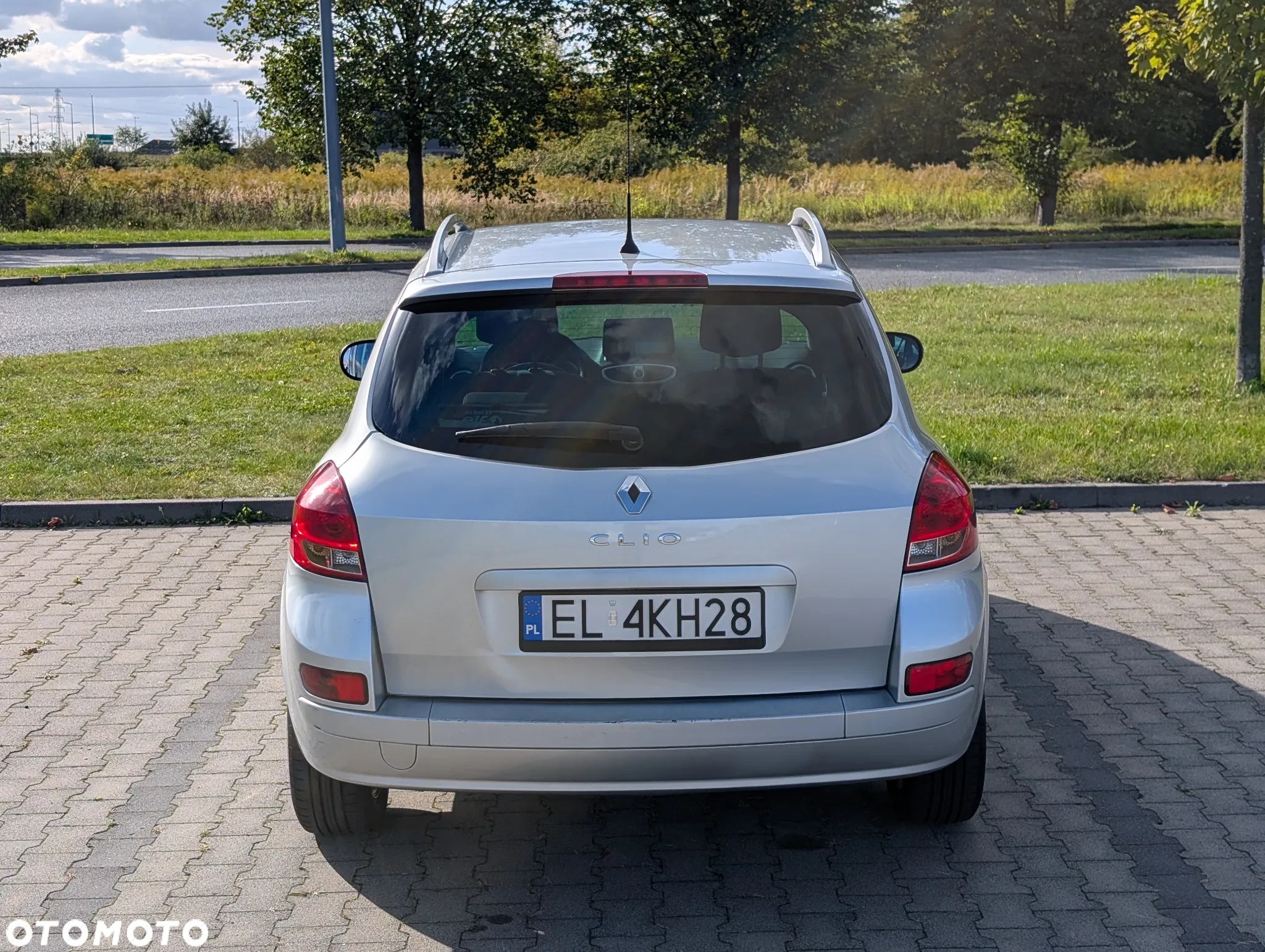 Renault Clio 1.5 dCi Grandtour Dynamique - 6