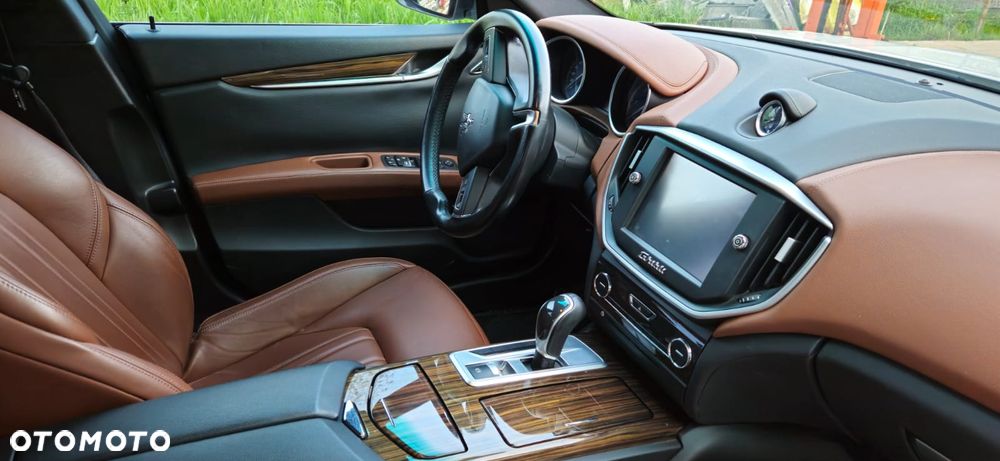 Maserati Ghibli Diesel - 8