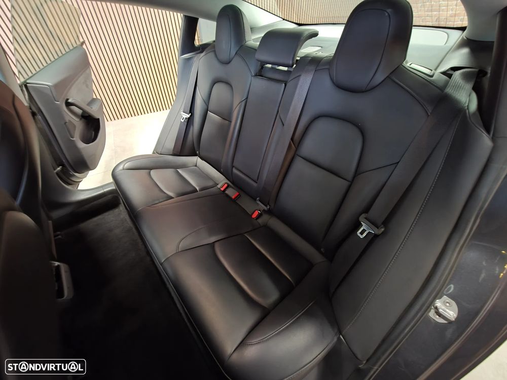 Tesla Model 3 Standard Range Plus RWD - 9