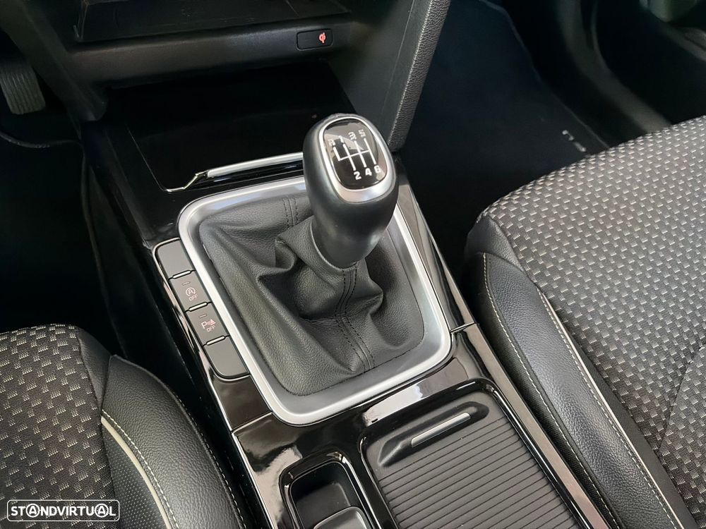 Kia XCeed 1.4 T-GDI Tech - 52