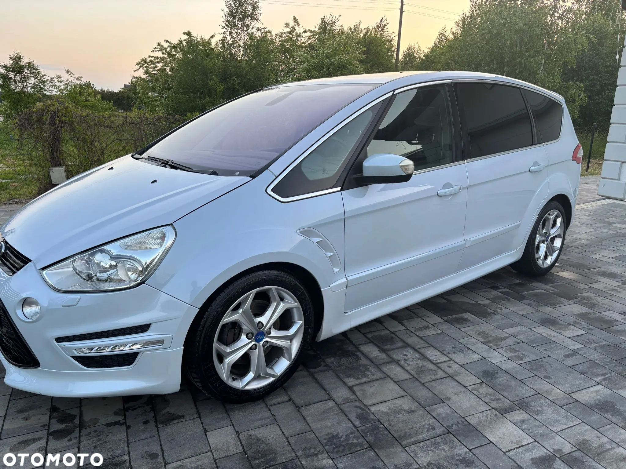 Ford S-Max 2.0 EcoBoost Titanium X - 21