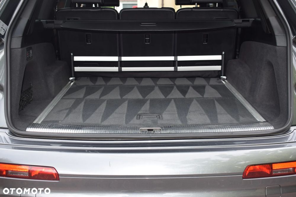 Audi SQ7 4.0 TDI Quattro Tiptronic - 18