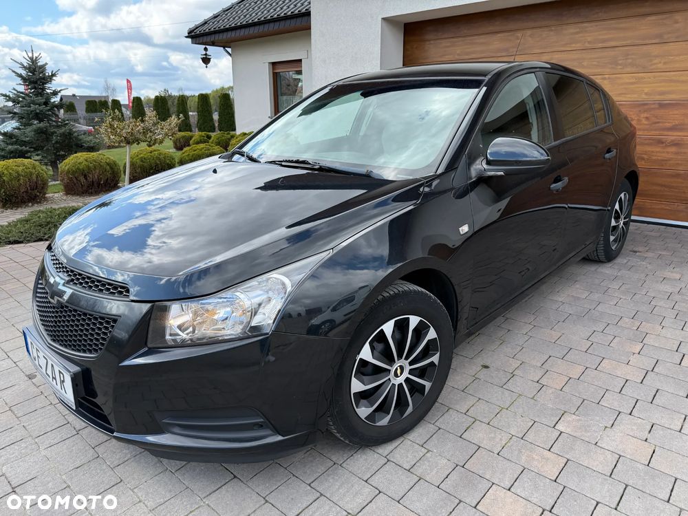 Chevrolet Cruze - 1