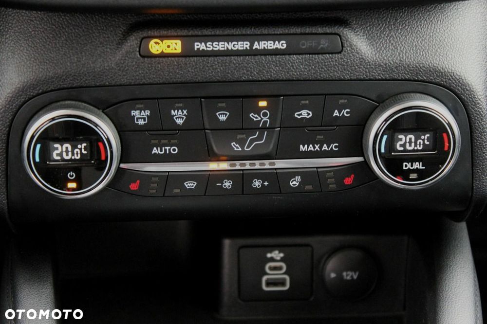 Ford Kuga - 18