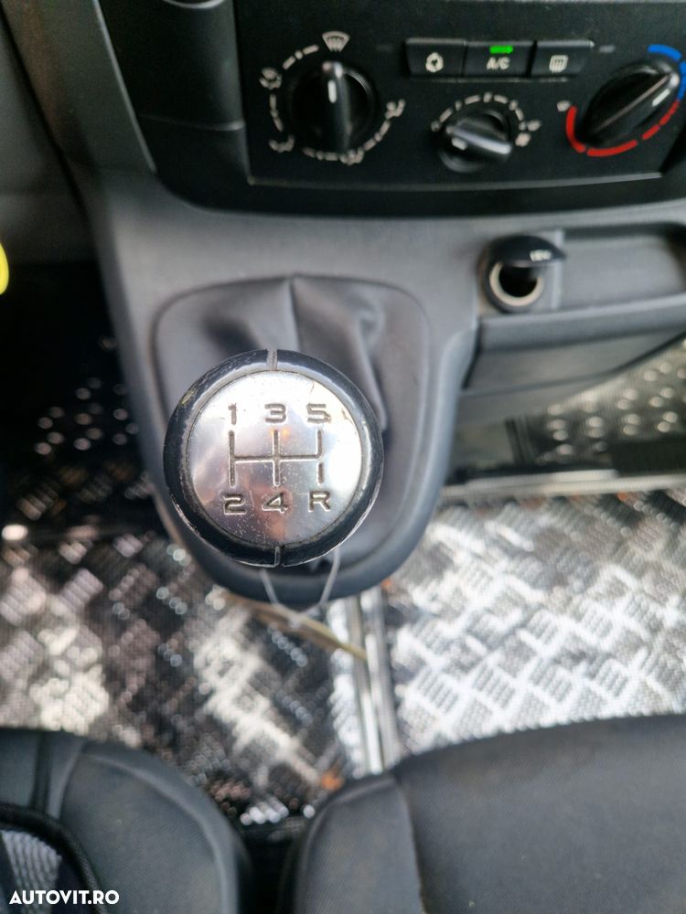 Peugeot Expert - 16