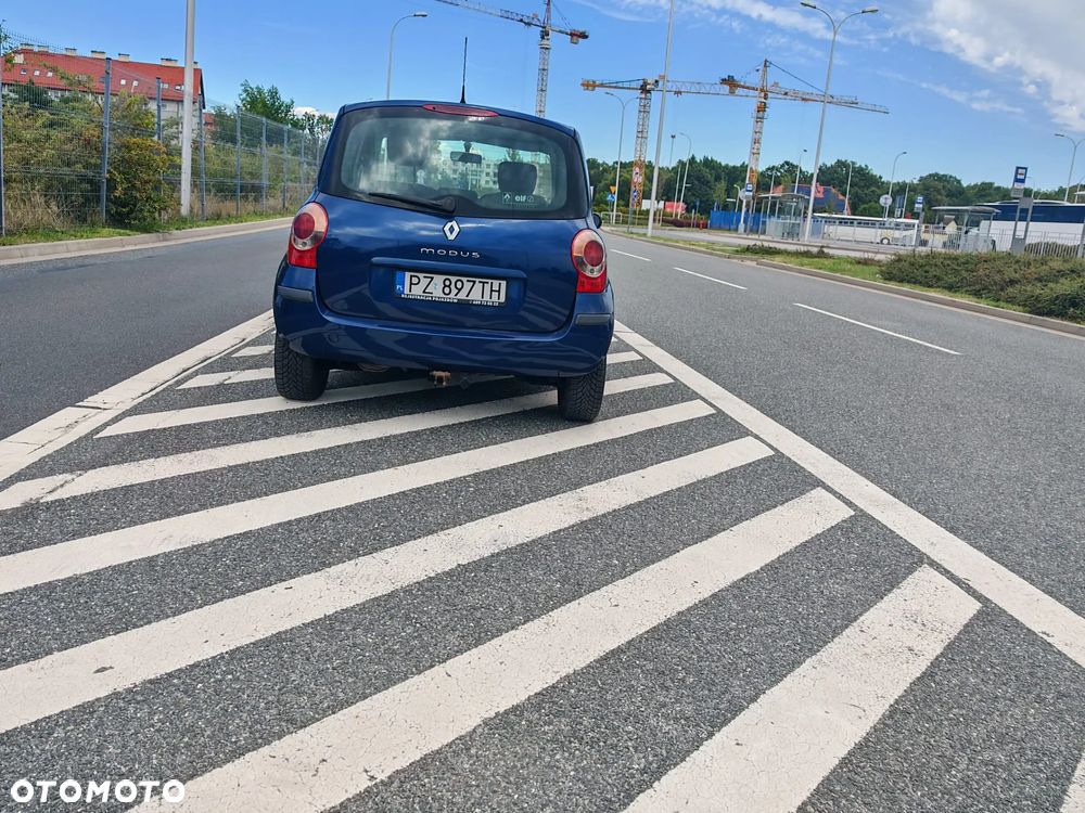 Renault Modus 1.5 dCi Confort Expression - 9