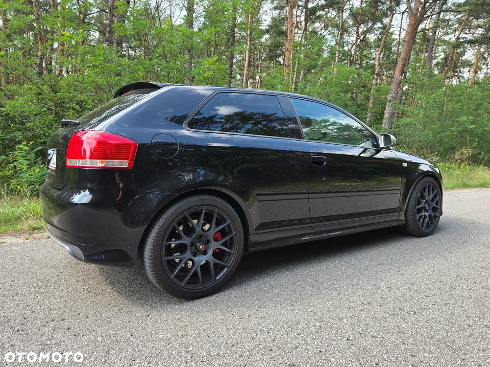 Audi S3 2.0T FSI Quattro - 4