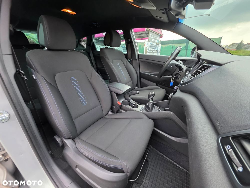 Hyundai Tucson 1.6 GDI BlueDrive GO 2WD - 13