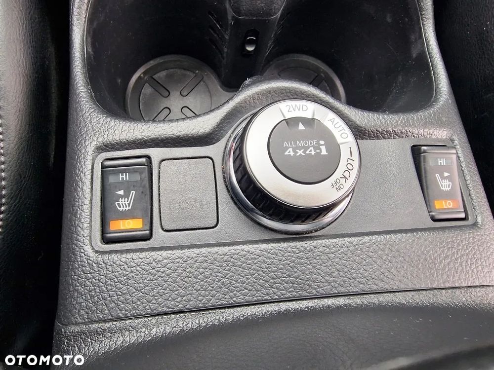 Nissan X-Trail - 37