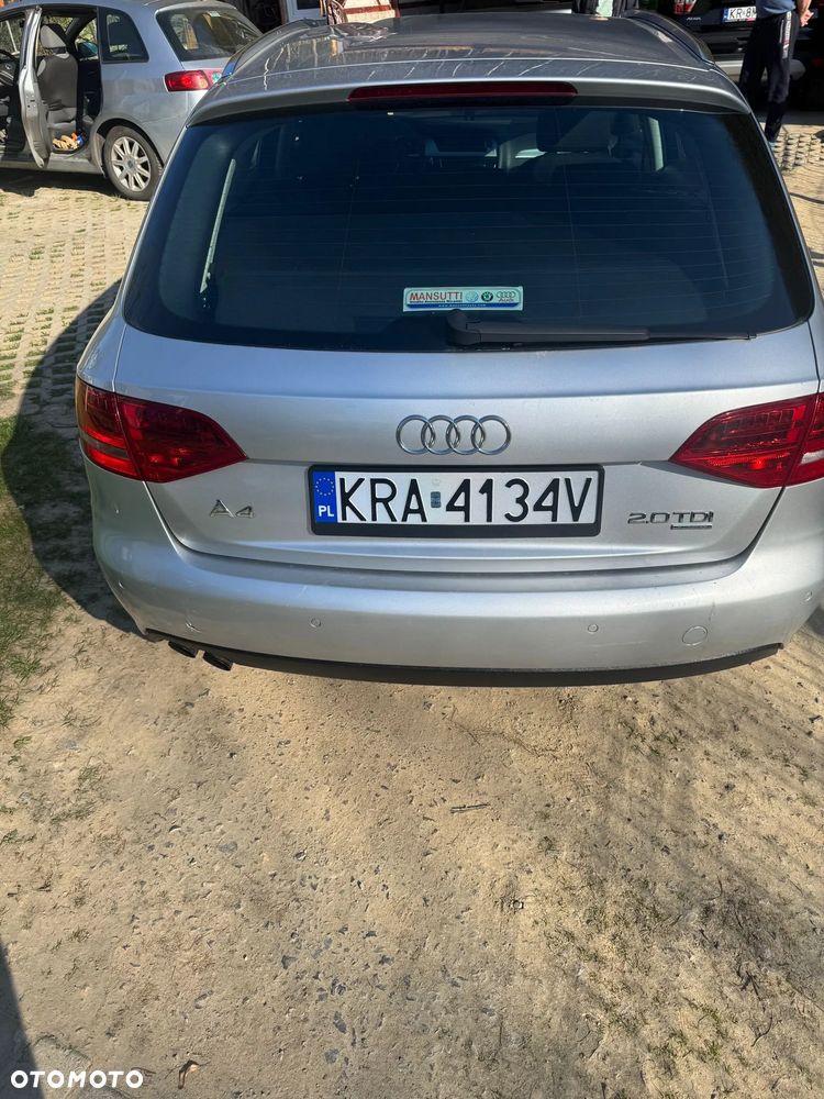 Audi A4 Avant 2.0 TDI DPF - 6
