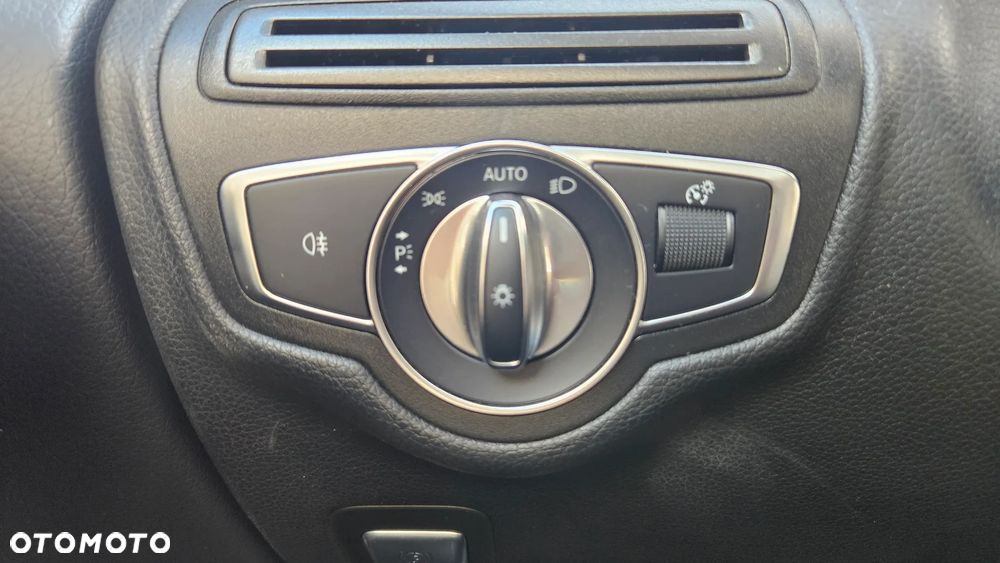 Mercedes-Benz GLC - 8