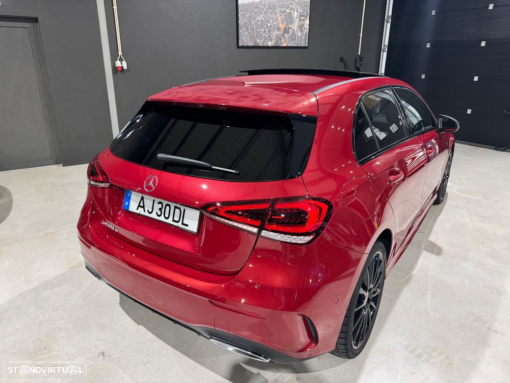 Mercedes-Benz A 250 e AMG Line - 10