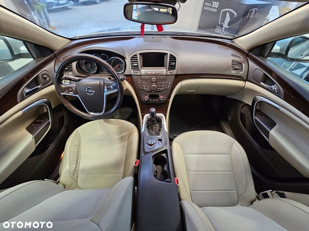 Opel Insignia - 14