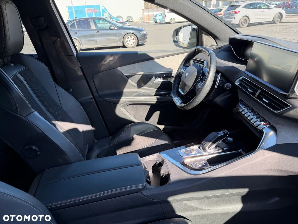 Peugeot 5008 1.6 PureTech GT Pack S&S EAT8 - 3
