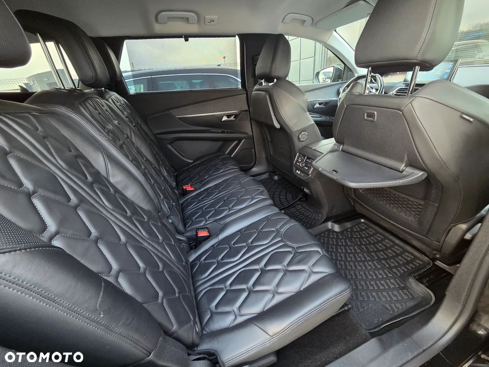 Peugeot 5008 1.5 BlueHDI Allure S&S EAT8 - 30