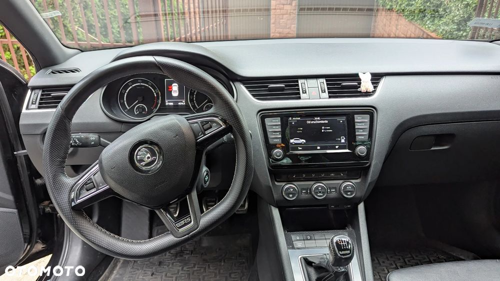 Skoda Octavia - 8