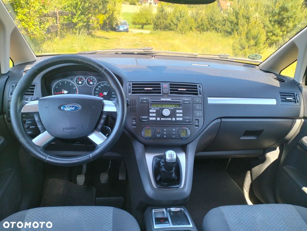 Ford Focus 1.6 16V Trend - 39