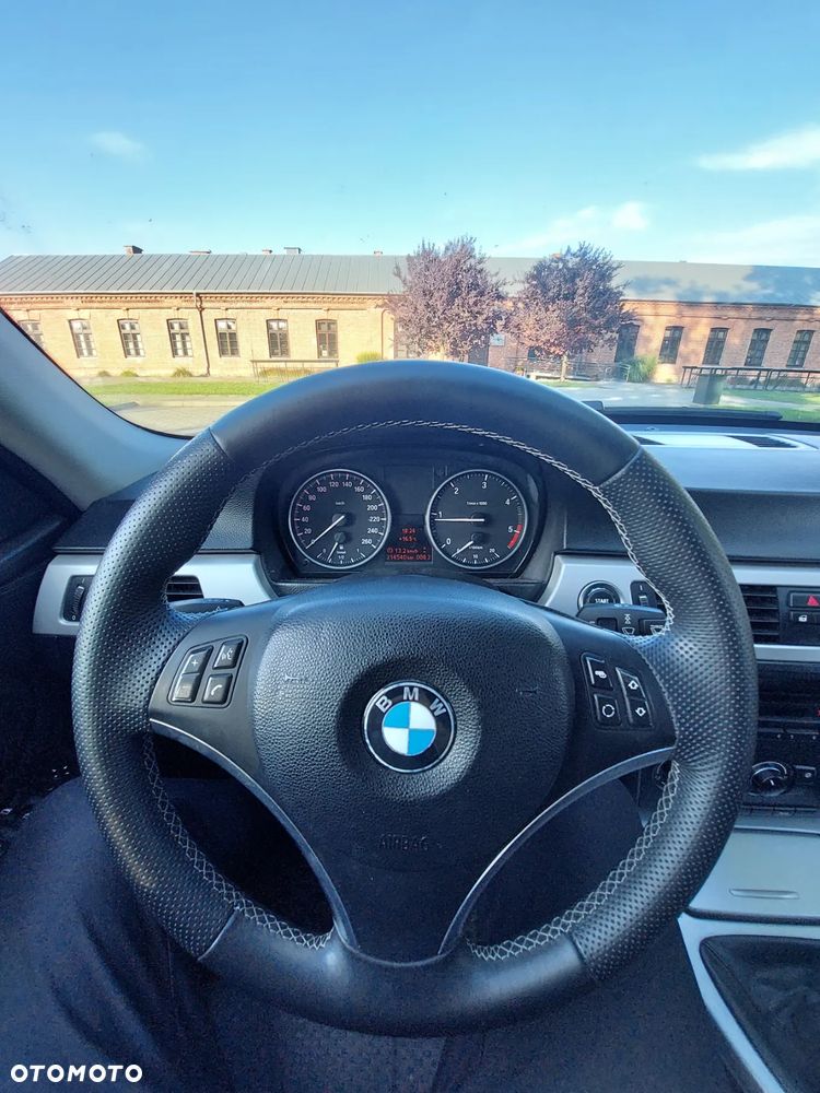 BMW Seria 3 - 2