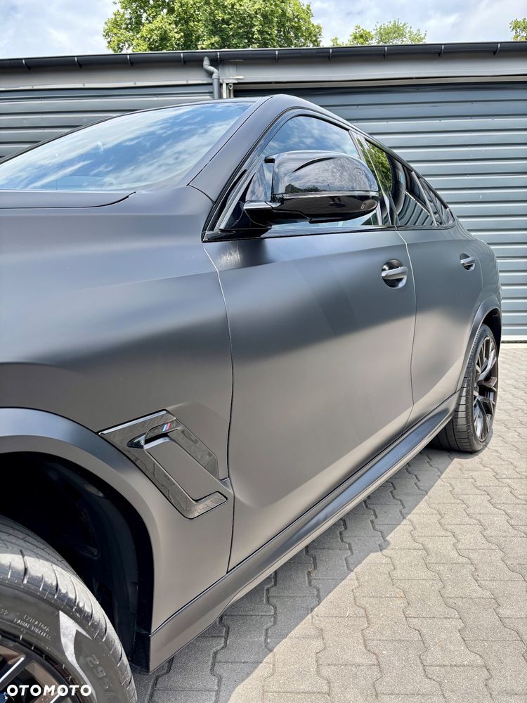 BMW X6M - 19