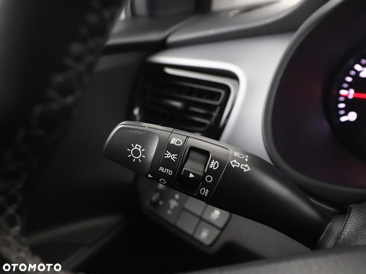Kia Stonic 1.0 T-GDI M - 29