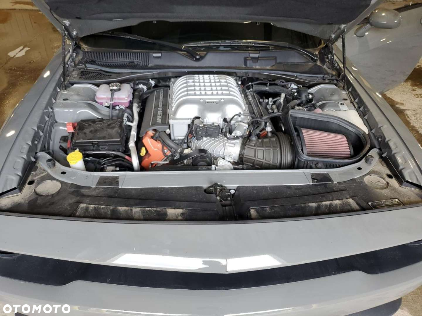 Dodge Challenger - 7