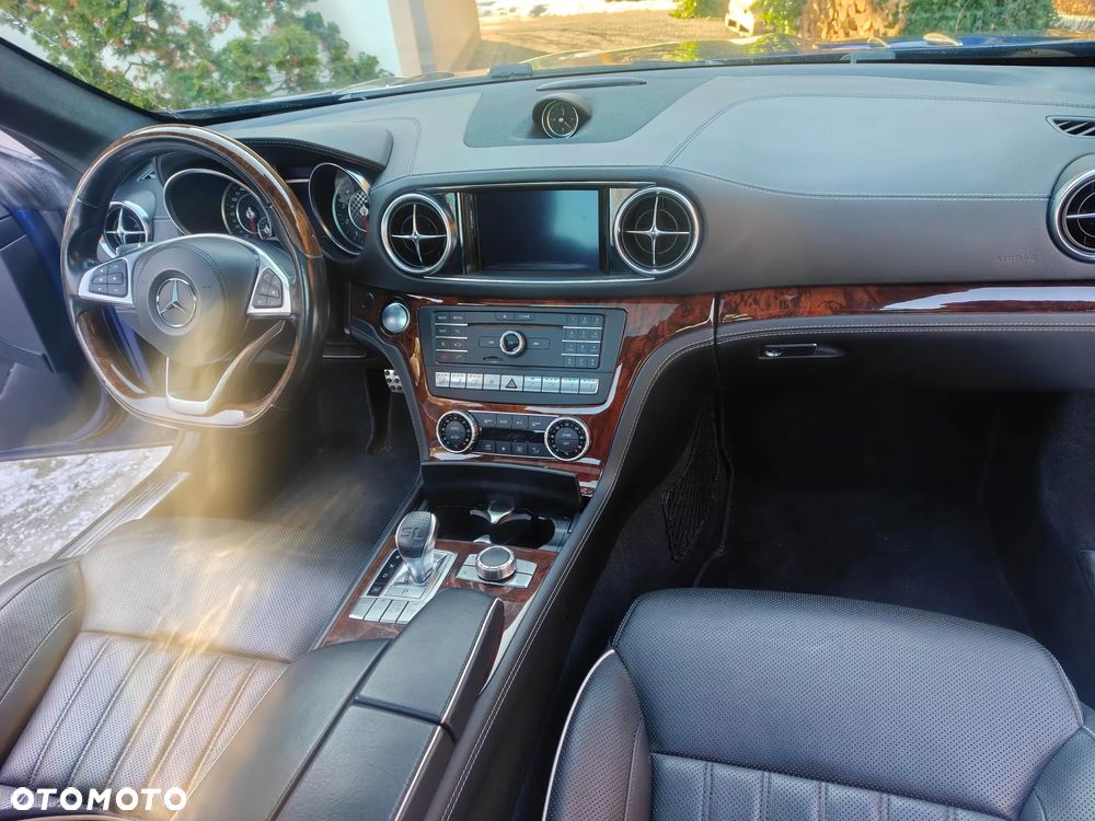 Mercedes-Benz SL 400 - 14