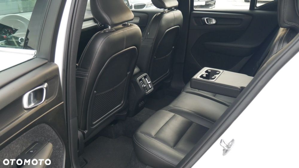 Volvo XC 40 - 19