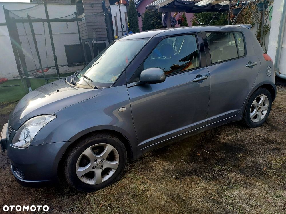 Suzuki Swift - 7
