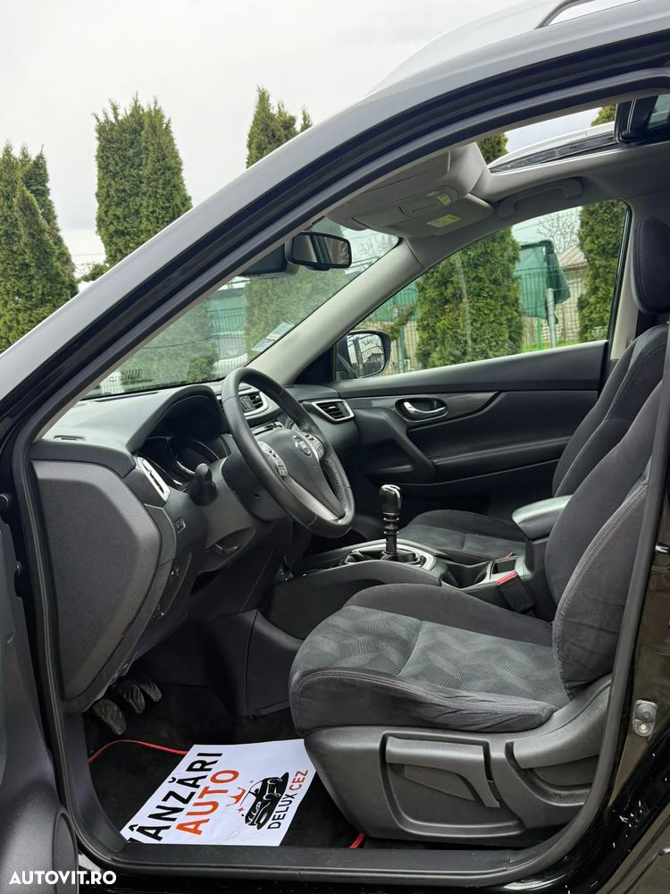 Nissan X-Trail 1.6 dCi N-Connecta - 11