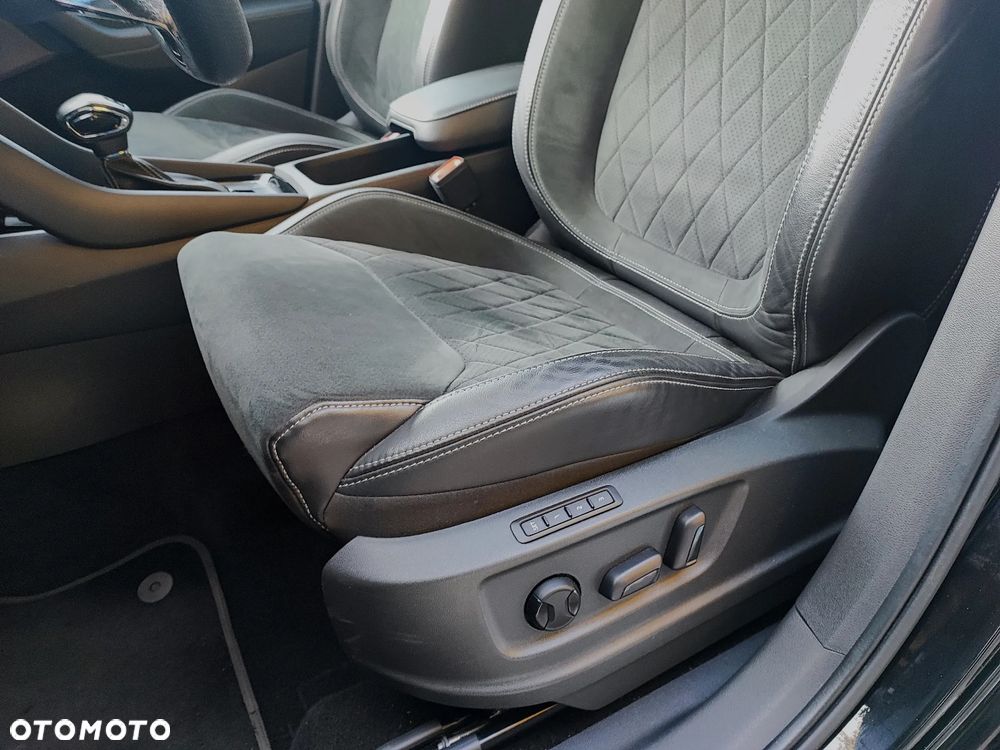 Skoda Kodiaq 2.0 TSI 4x4 Sportline DSG 7os - 14