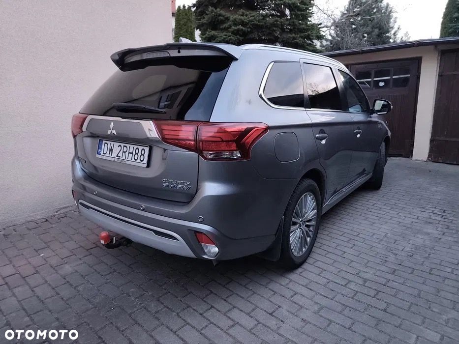 Mitsubishi Outlander Intense - 6